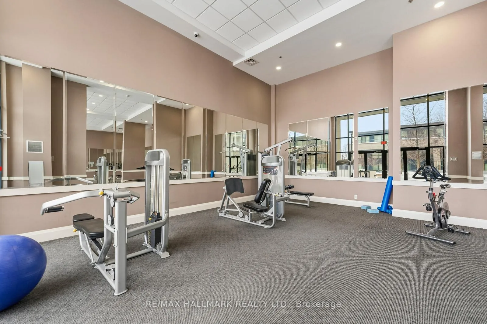 Photo 41 of Unit 902, 12 Woodstream Boulevard, Vaughan, Vaughan Grove — HOMEH