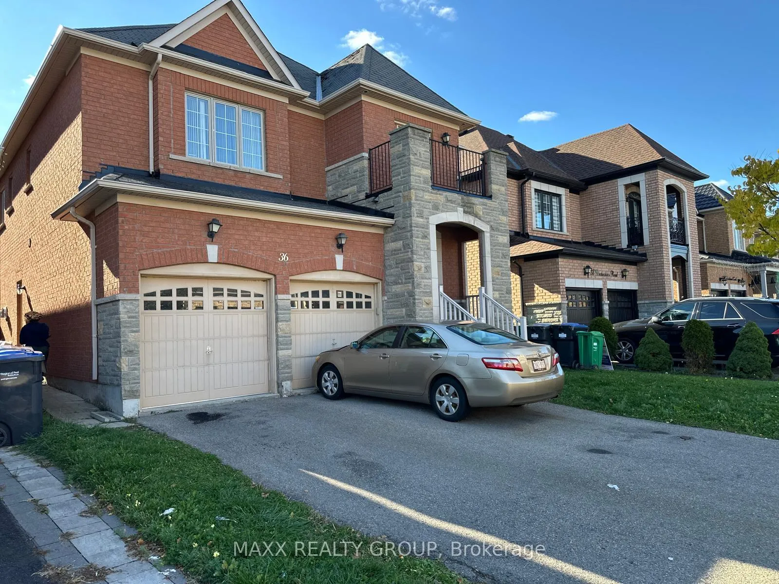 Photo 2 of 36 Beckenham Road, Brampton, Bram East — HOMEH