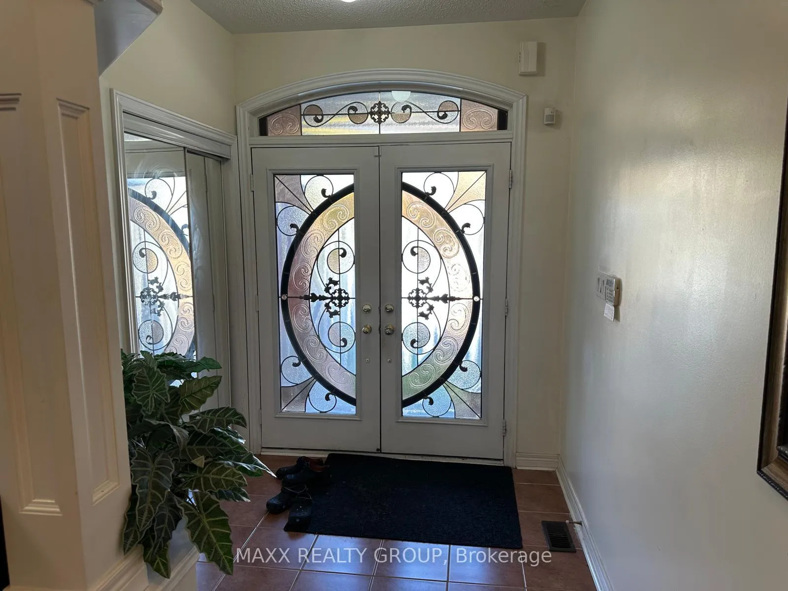 Photo 6 of 36 Beckenham Road, Brampton, Bram East — HOMEH