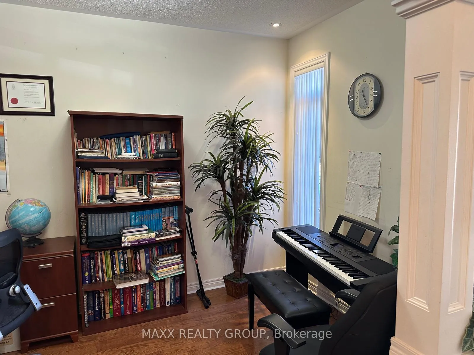 Photo 8 of 36 Beckenham Road, Brampton, Bram East — HOMEH