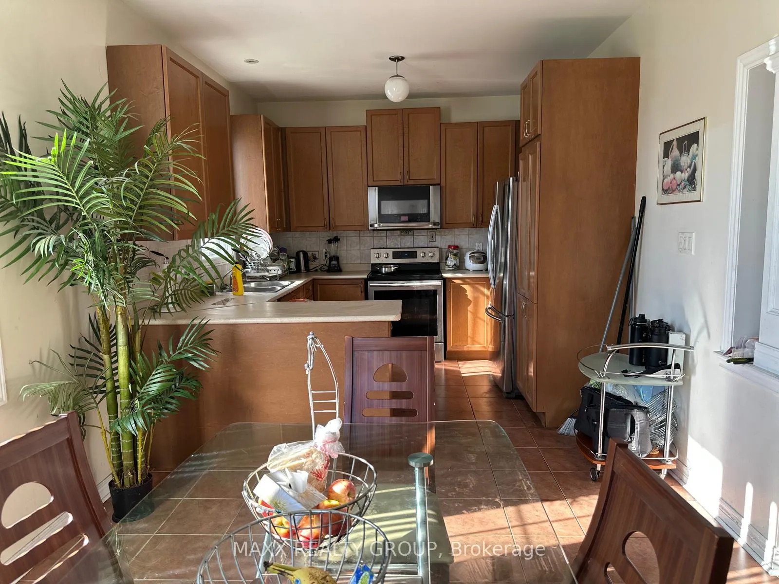 Photo 20 of 36 Beckenham Road, Brampton, Bram East — HOMEH