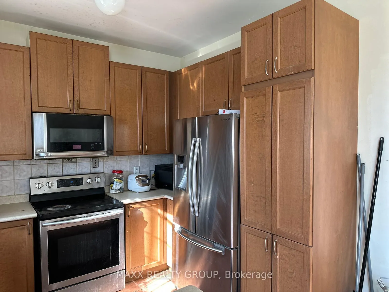 Photo 30 of 36 Beckenham Road, Brampton, Bram East — HOMEH