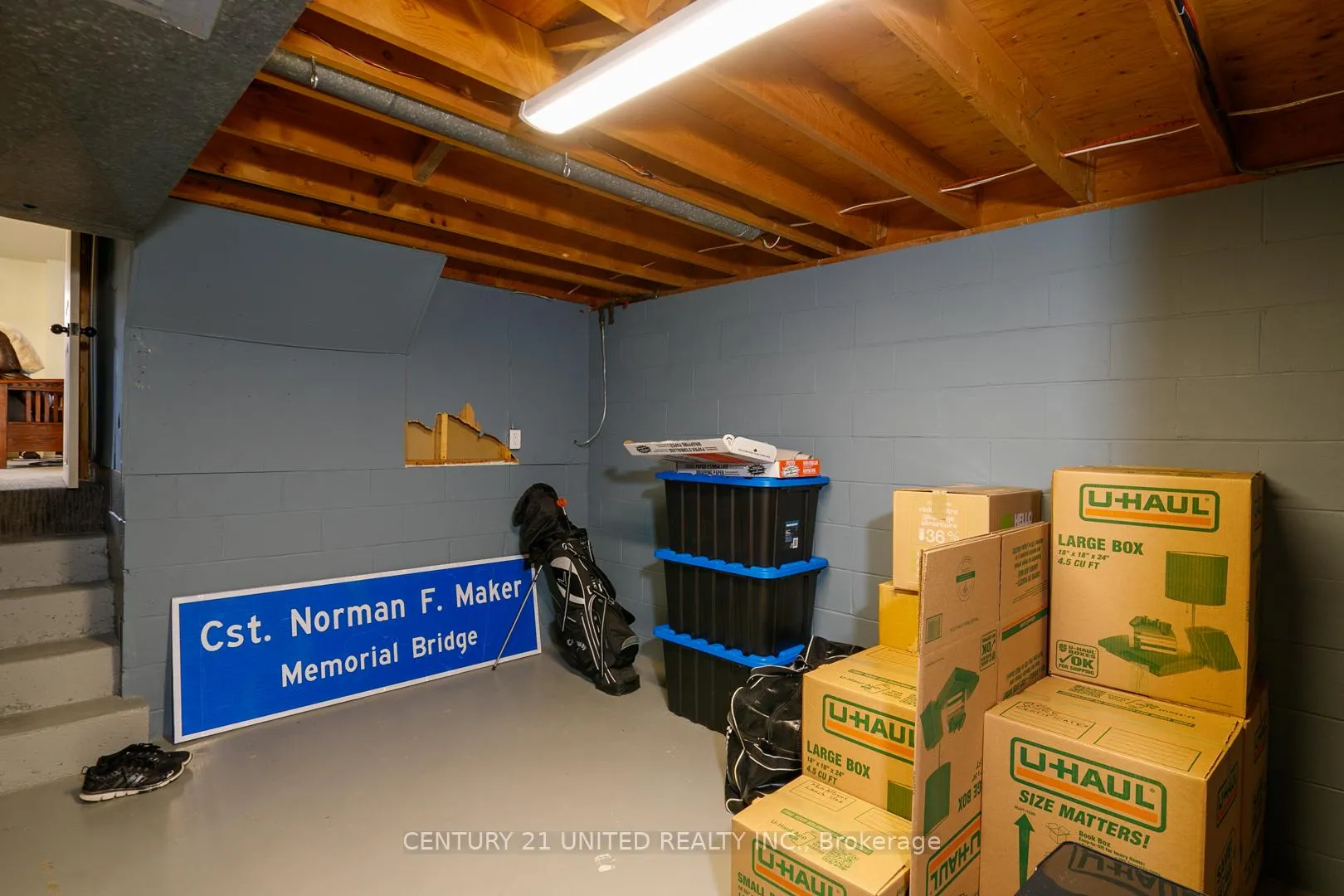 Photo 22 of 1002 Albany Court, Peterborough, Ashburnham Ward 4 — HOMEH