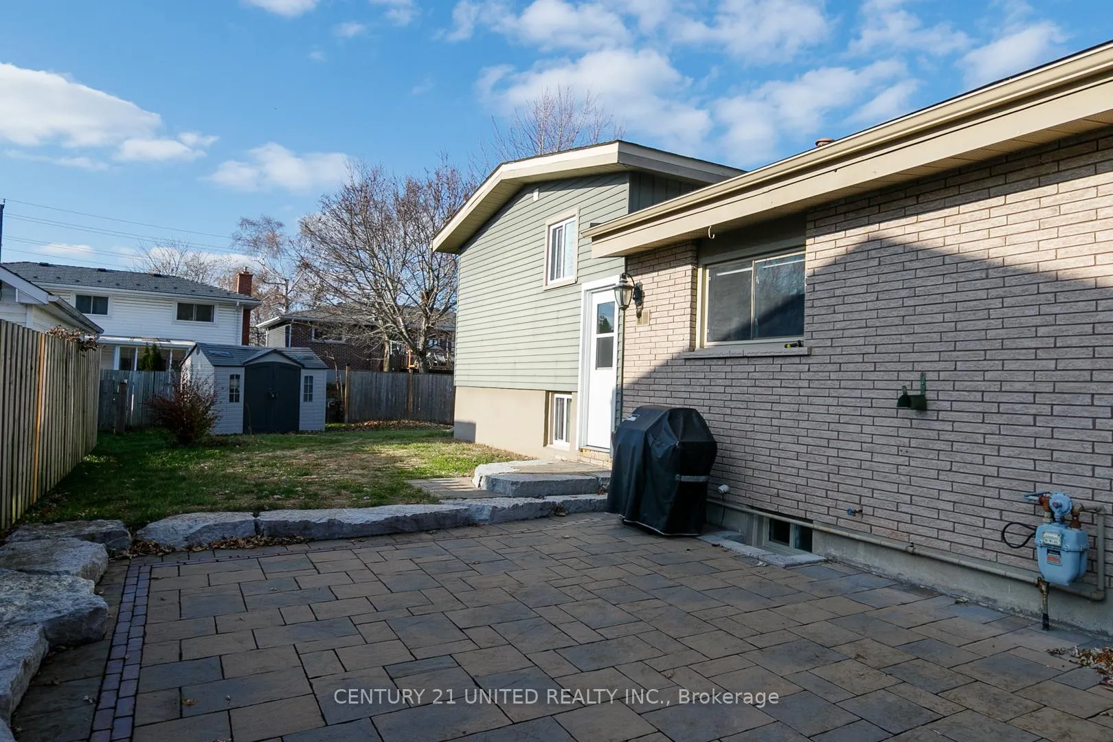 Photo 32 of 1002 Albany Court, Peterborough, Ashburnham Ward 4 — HOMEH