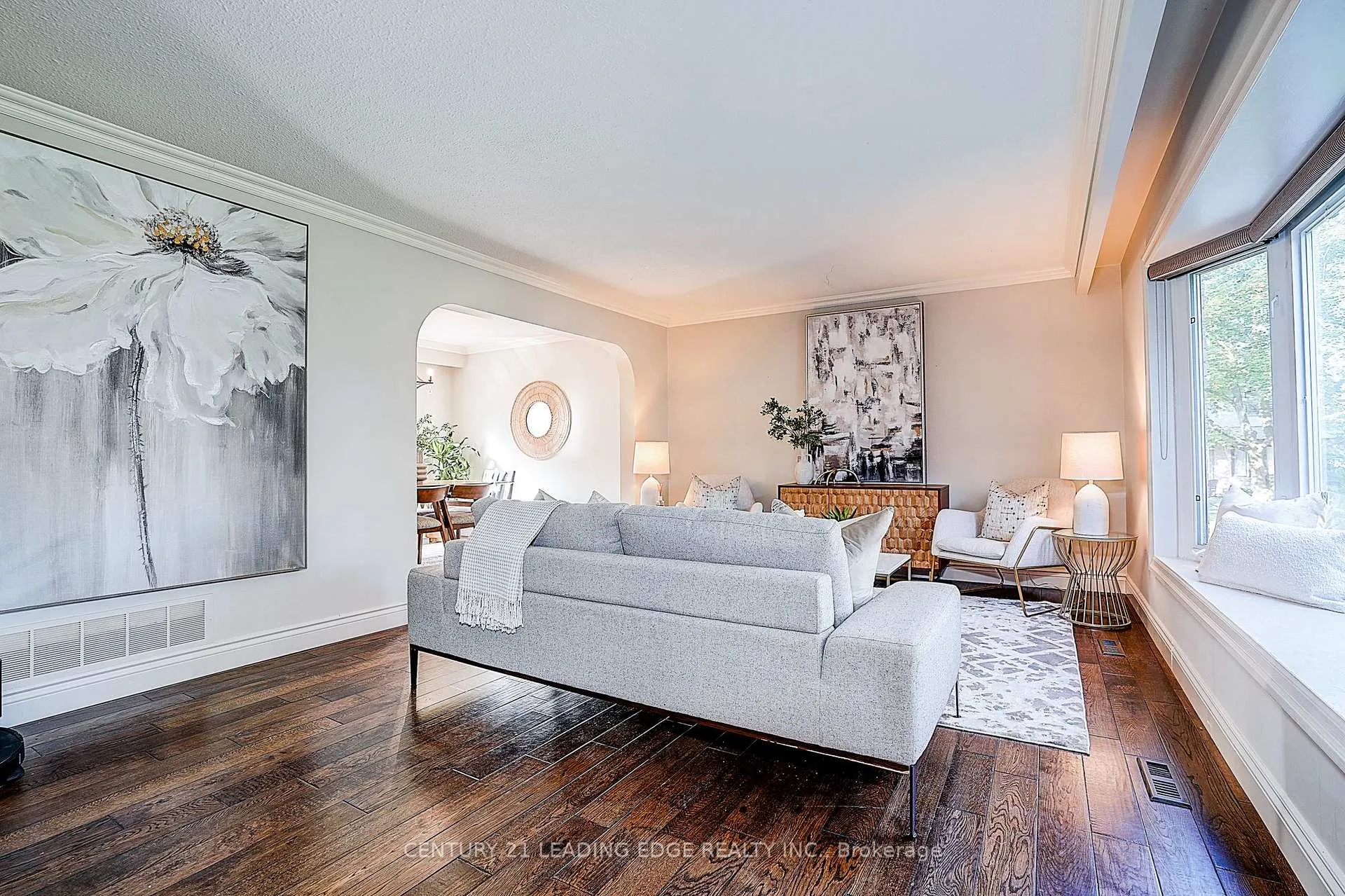 Photo 4 of 101 Ramona Boulevard, Markham, Markham Village — HOMEH