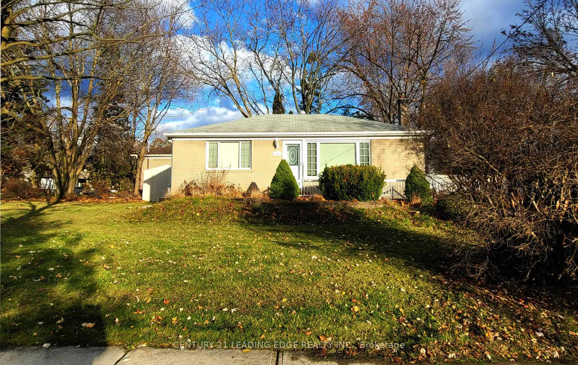 Front of 11 Hiley Avenue