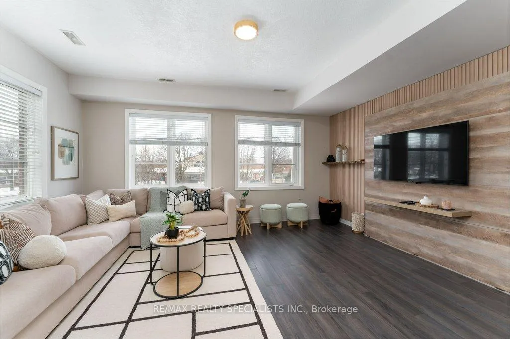 Photo 9 of Unit 39, 70 Plains Road W, Burlington, Bayview — HOMEH