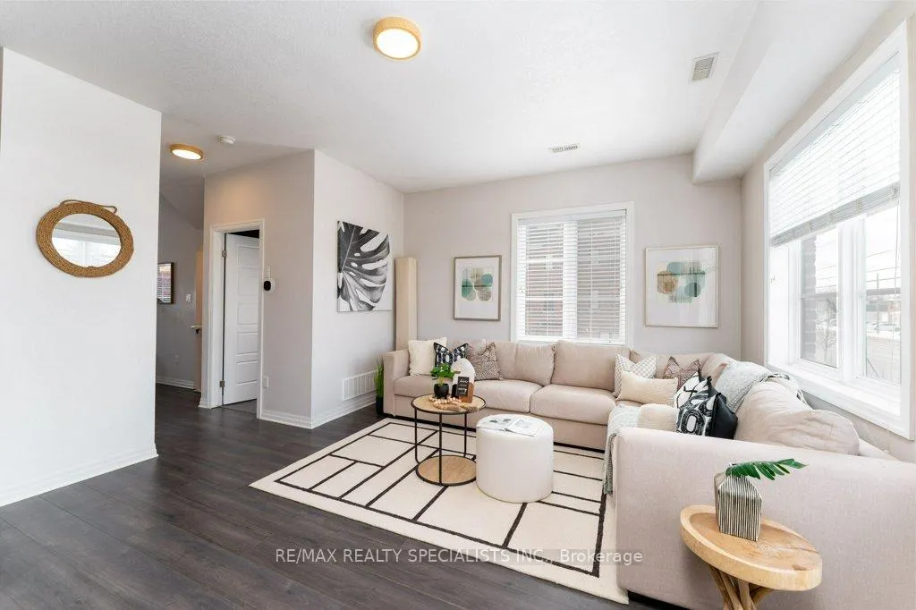 Photo 11 of Unit 39, 70 Plains Road W, Burlington, Bayview — HOMEH