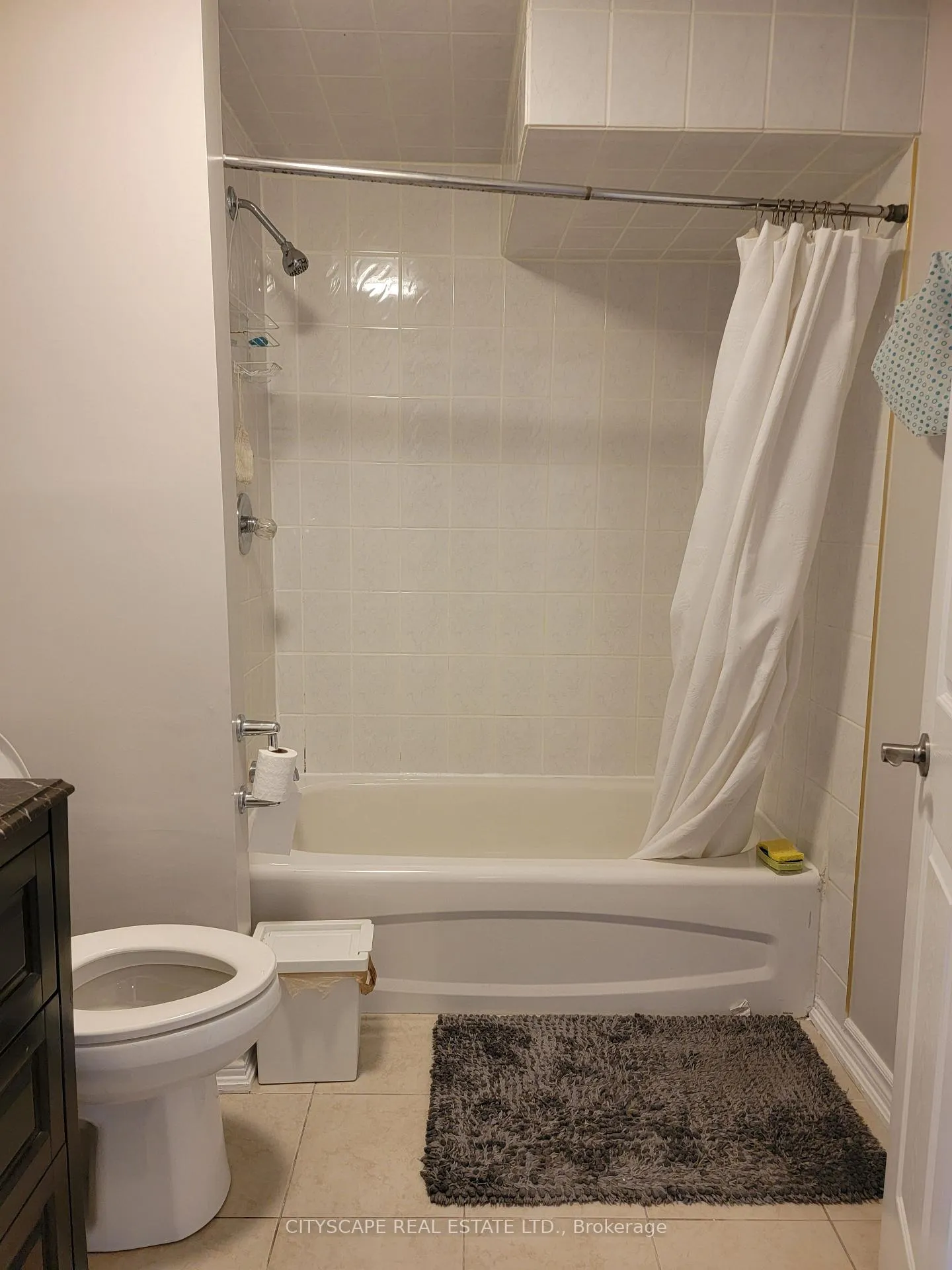 Photo 5 of Unit Bsmt, 593 Ray Lawson Boulevard, Brampton, Fletcher's Creek South — HOMEH