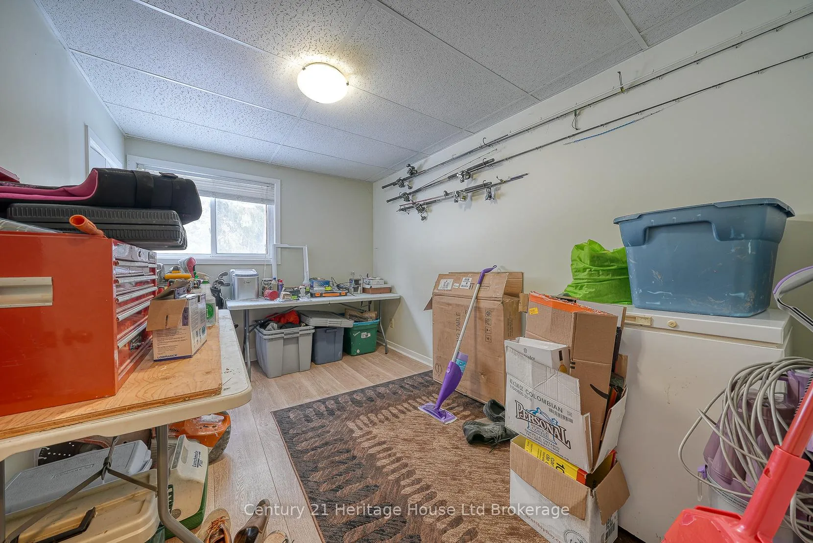 Photo 3 of 302 Chapel Street, Norfolk, Simcoe — HOMEH