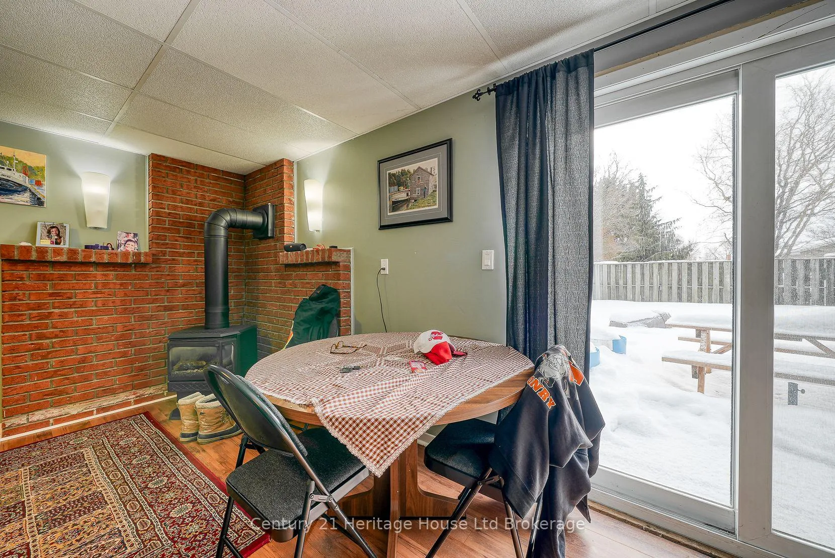 Photo 11 of 302 Chapel Street, Norfolk, Simcoe — HOMEH