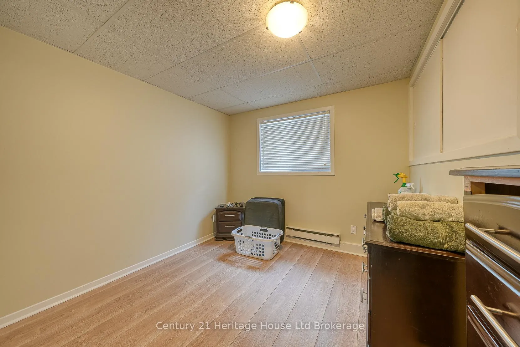 Photo 14 of 302 Chapel Street, Norfolk, Simcoe — HOMEH