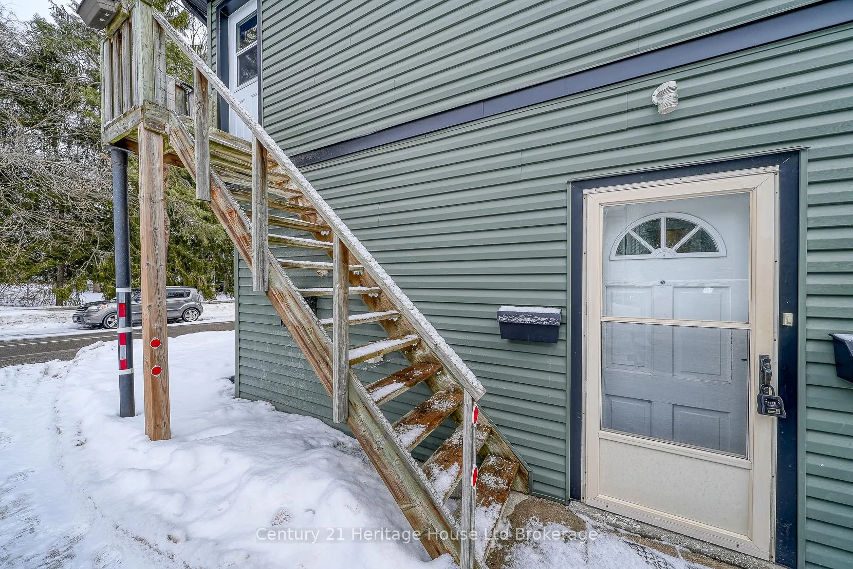 Photo 24 of 302 Chapel Street, Norfolk, Simcoe — HOMEH
