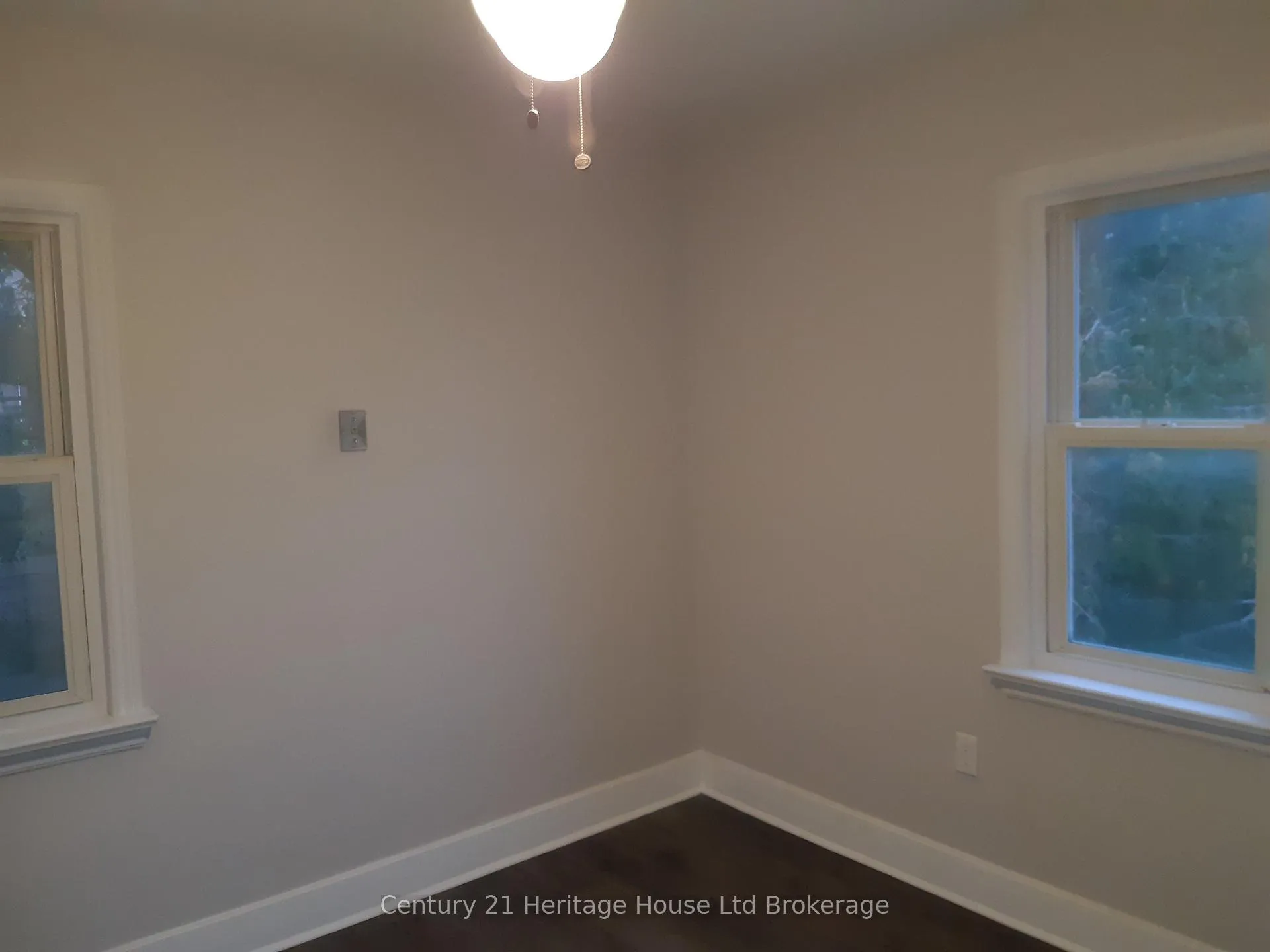 Photo 33 of 302 Chapel Street, Norfolk, Simcoe — HOMEH