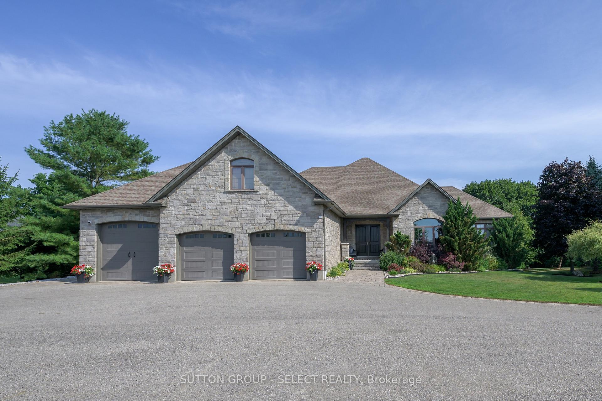 Photo 1 of 5686 William Street, Lucan Biddulph, Rural Lucan Biddulph — HOMEH