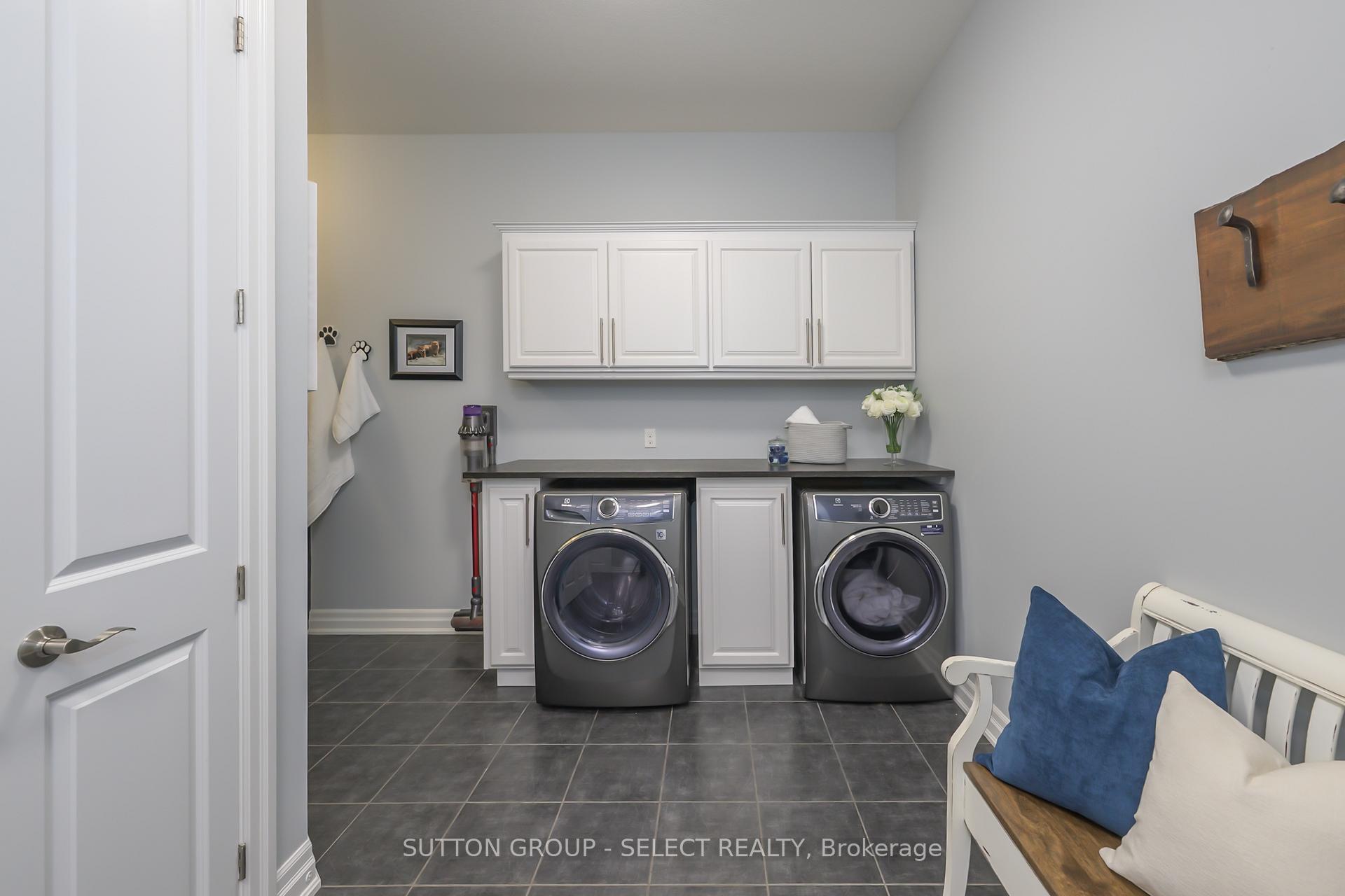 Photo 20 of 5686 William Street, Lucan Biddulph, Rural Lucan Biddulph — HOMEH