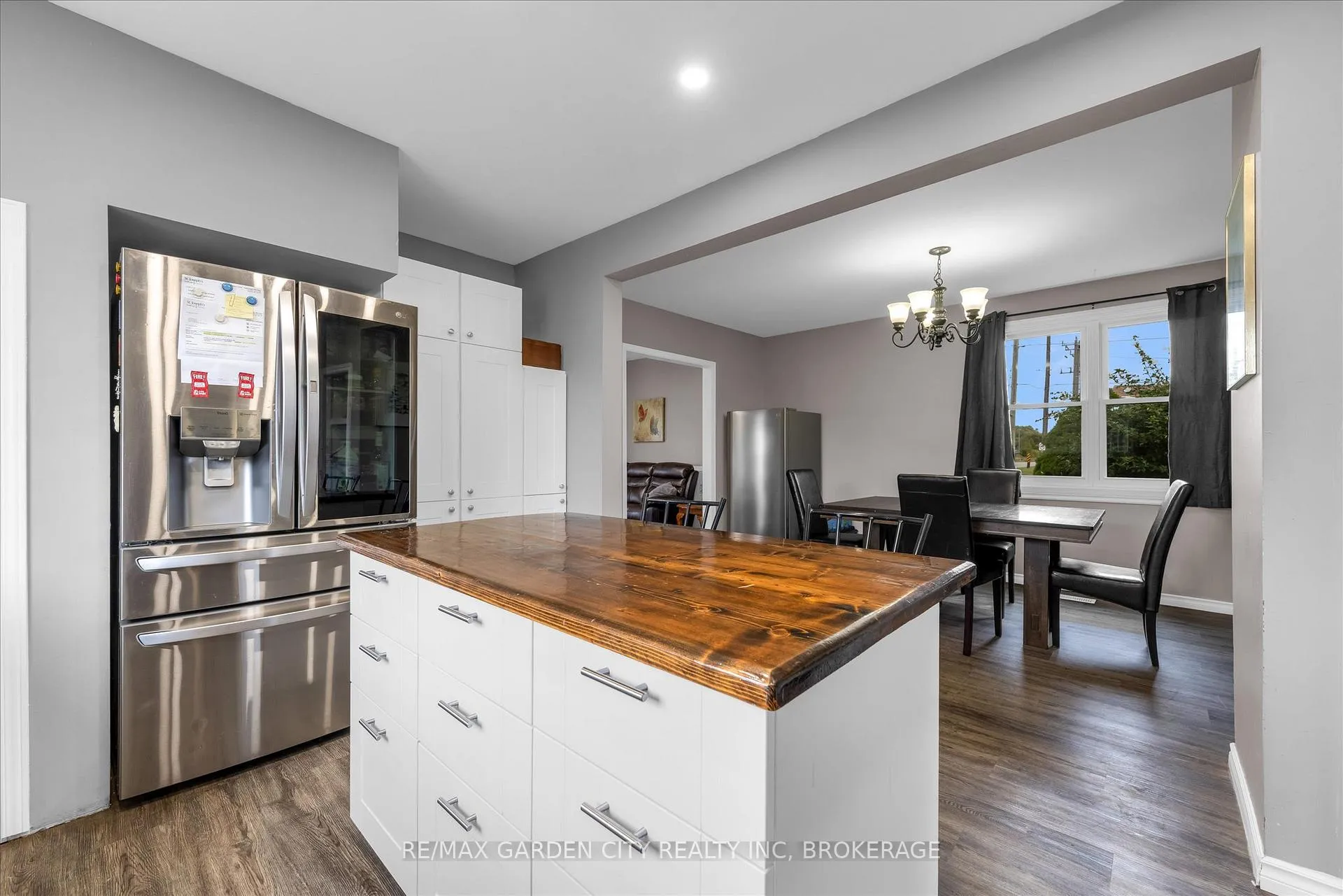 Photo 11 of 167 Durham Street, Port Colborne, East Village — HOMEH