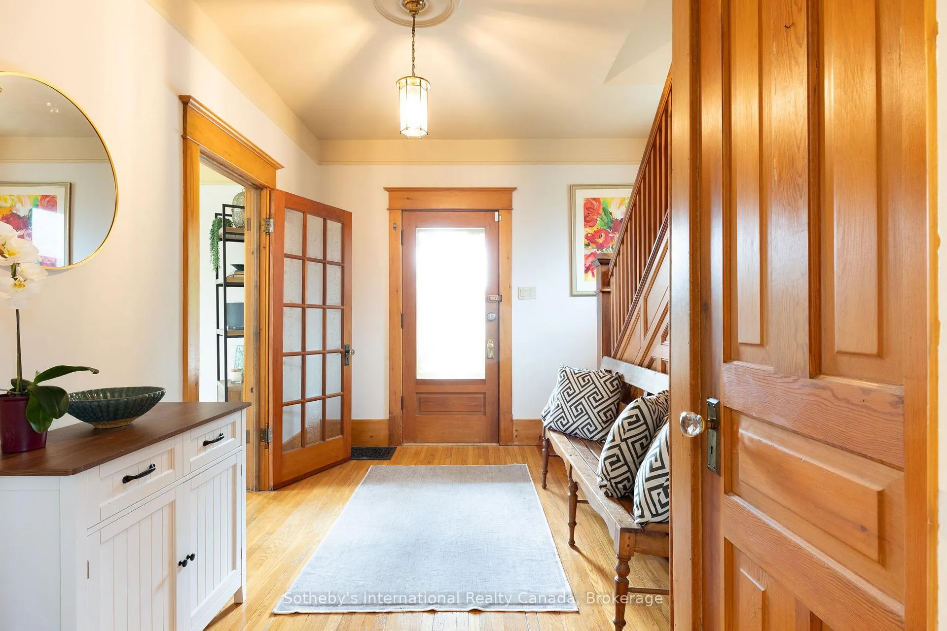 Photo 7 of 12 Elizabeth Street W, Clearview, Creemore — HOMEH