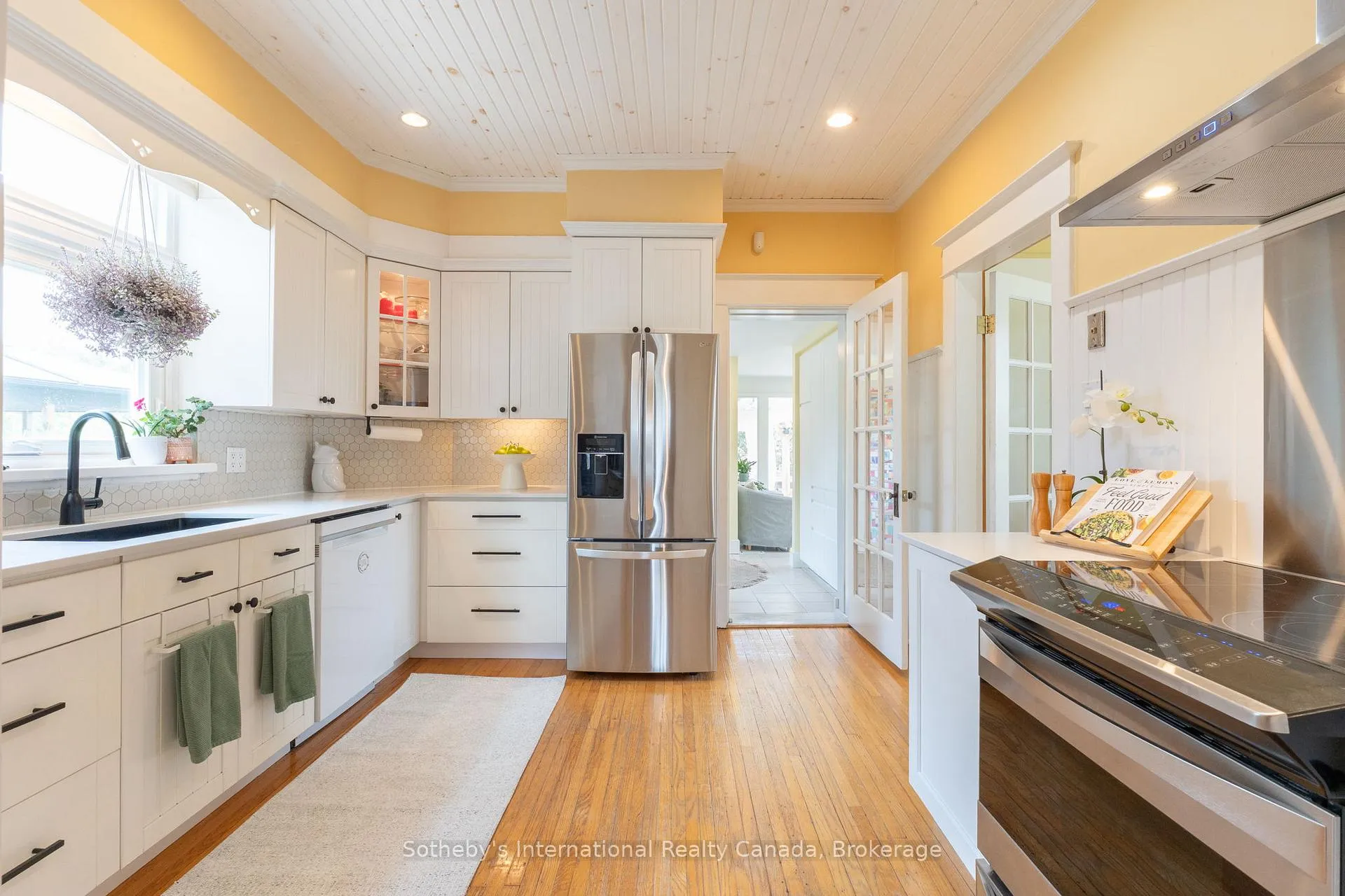 Photo 8 of 12 Elizabeth Street W, Clearview, Creemore — HOMEH
