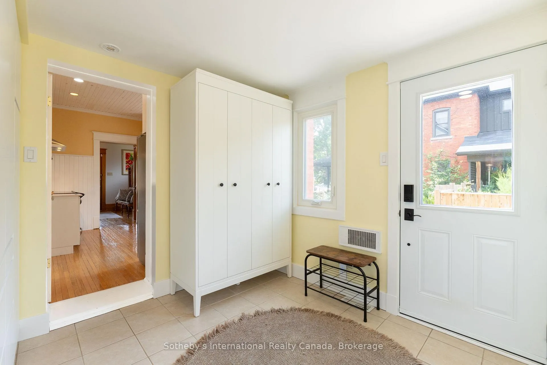 Photo 12 of 12 Elizabeth Street W, Clearview, Creemore — HOMEH