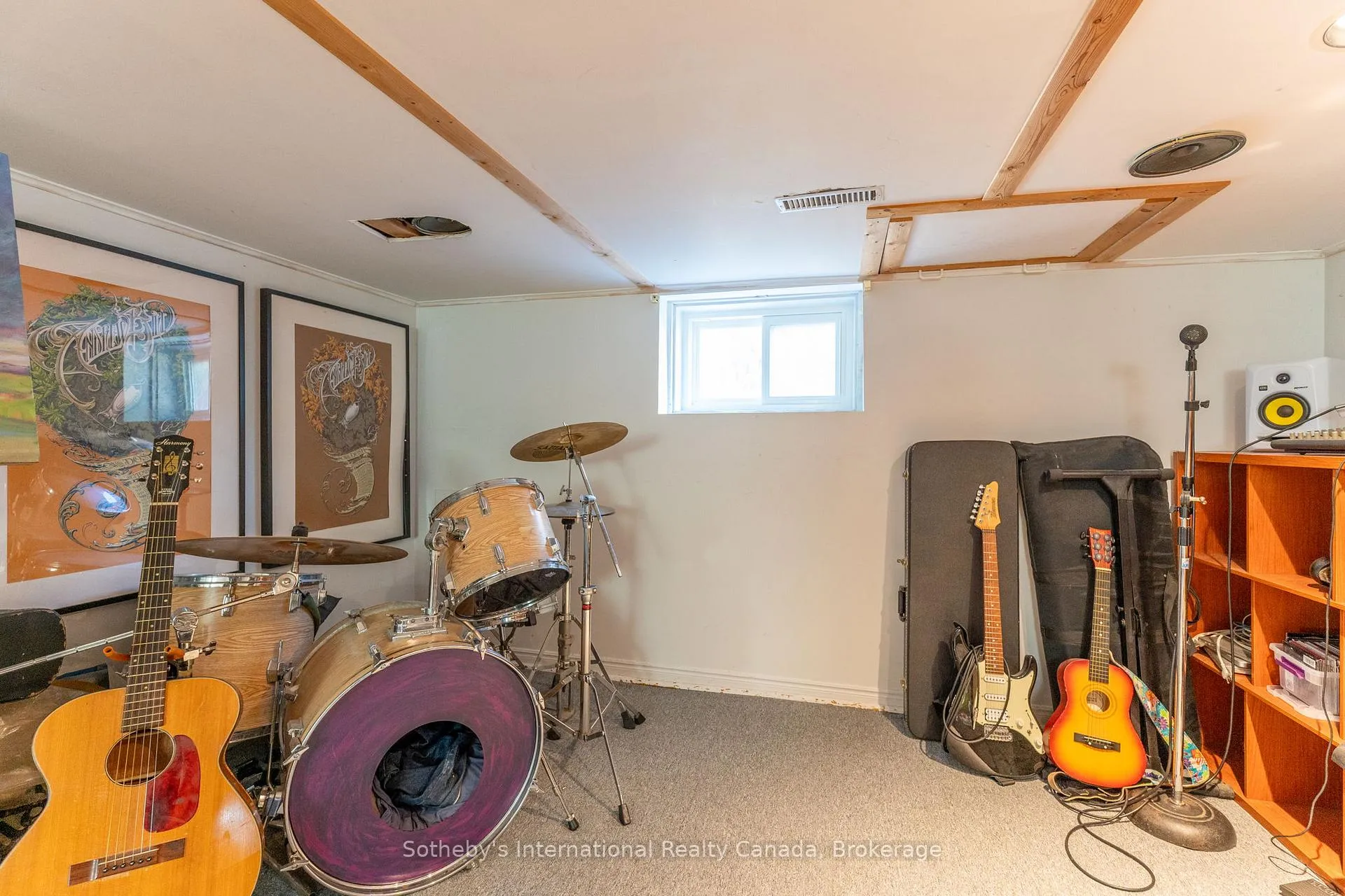 Photo 36 of 12 Elizabeth Street W, Clearview, Creemore — HOMEH