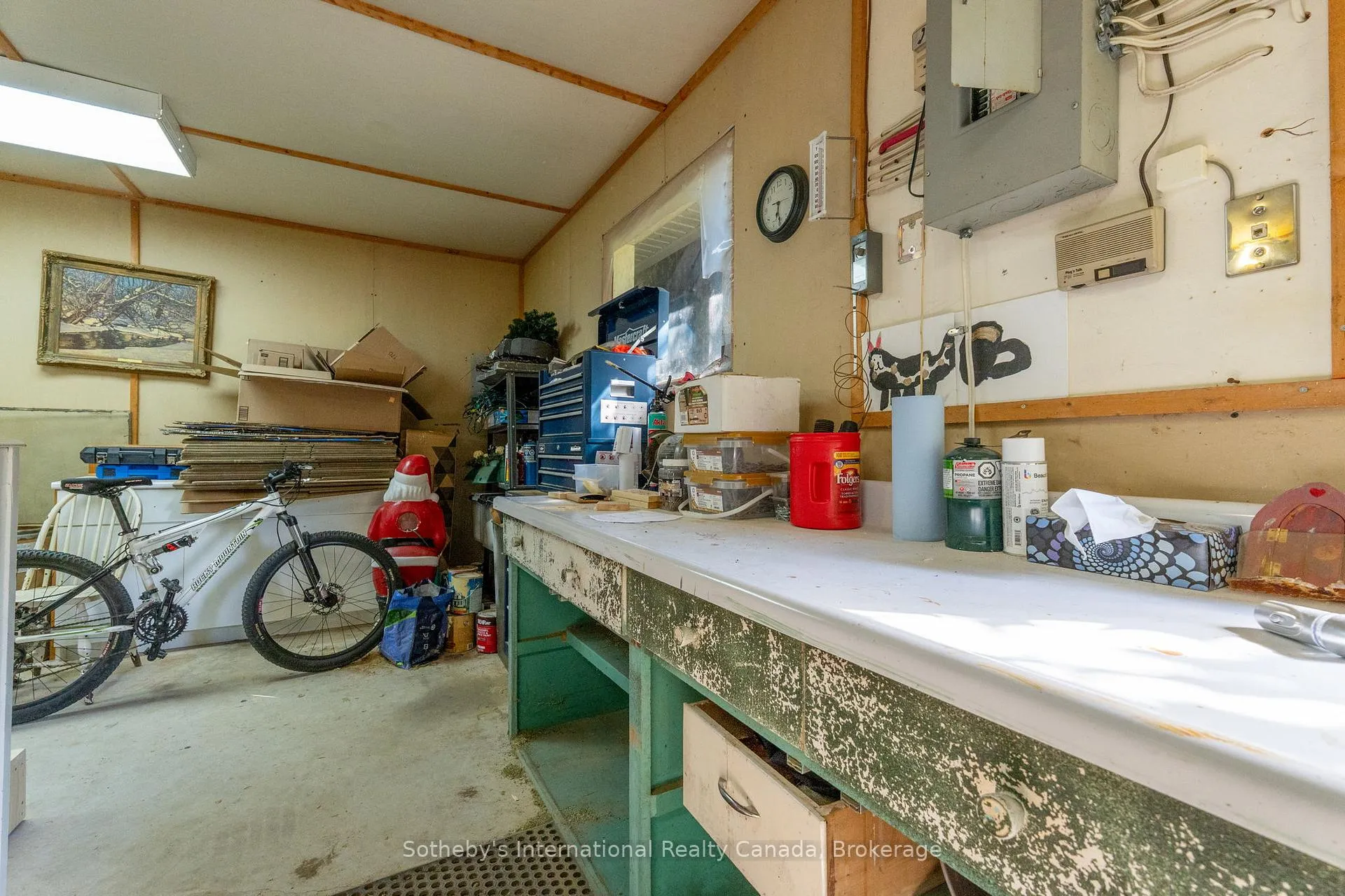 Photo 46 of 12 Elizabeth Street W, Clearview, Creemore — HOMEH