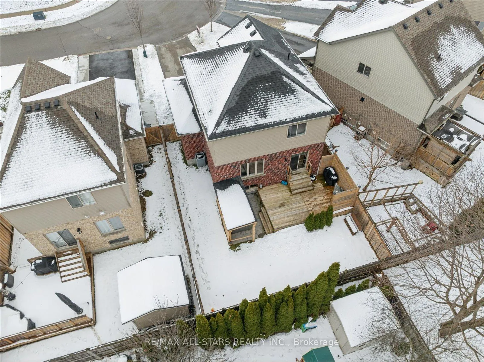 Photo 33 of 20 Carleton Trail, New Tecumseth, Beeton — HOMEH