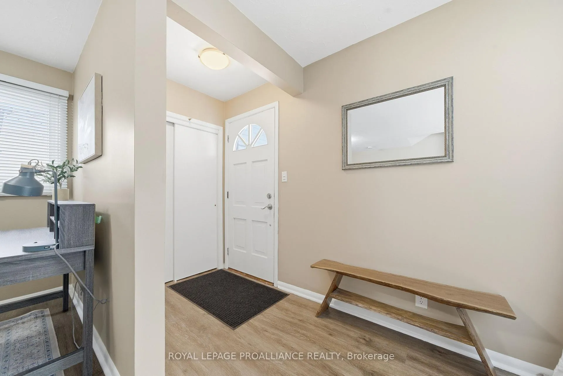 Photo 8 of 533 Bridge Street E, Belleville, Belleville Ward — HOMEH
