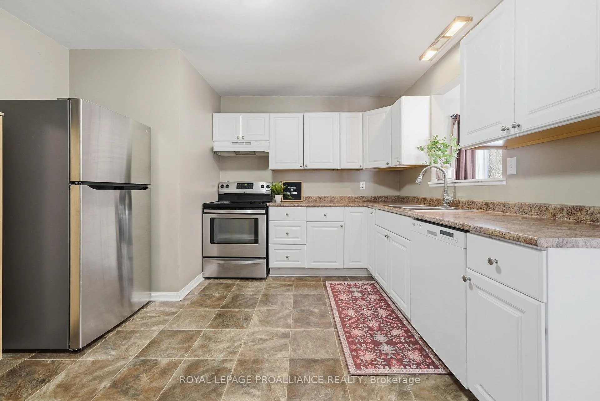 Photo 17 of 533 Bridge Street E, Belleville, Belleville Ward — HOMEH