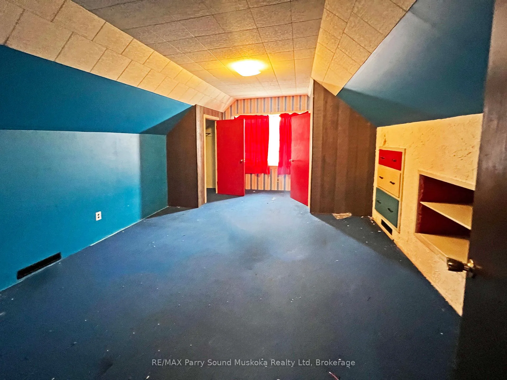 Photo 15 of 9 Wood Street, Parry Sound — HOMEH