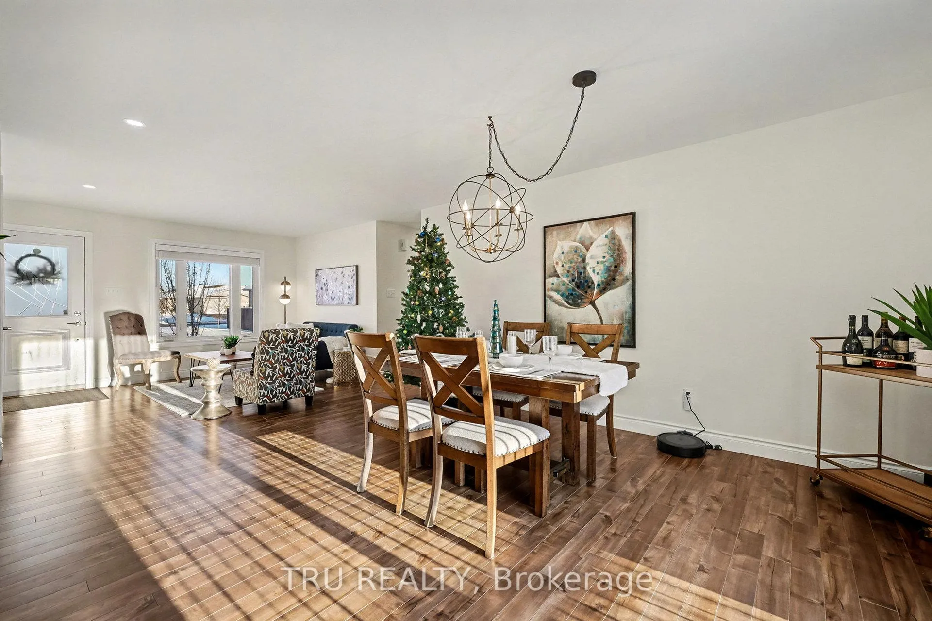 Photo 6 of 24 Otteridge Avenue, Renfrew — HOMEH
