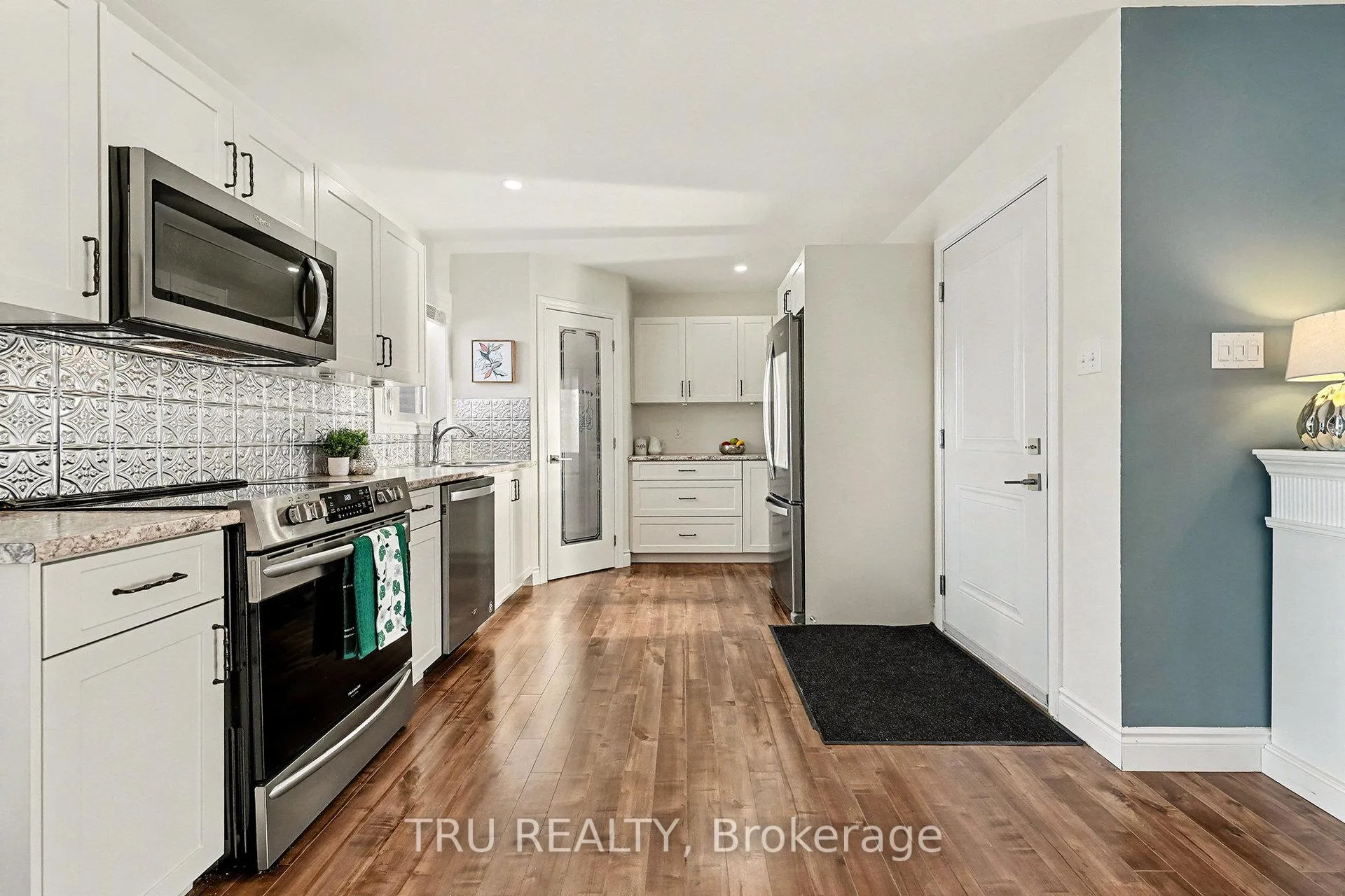 Photo 9 of 24 Otteridge Avenue, Renfrew — HOMEH