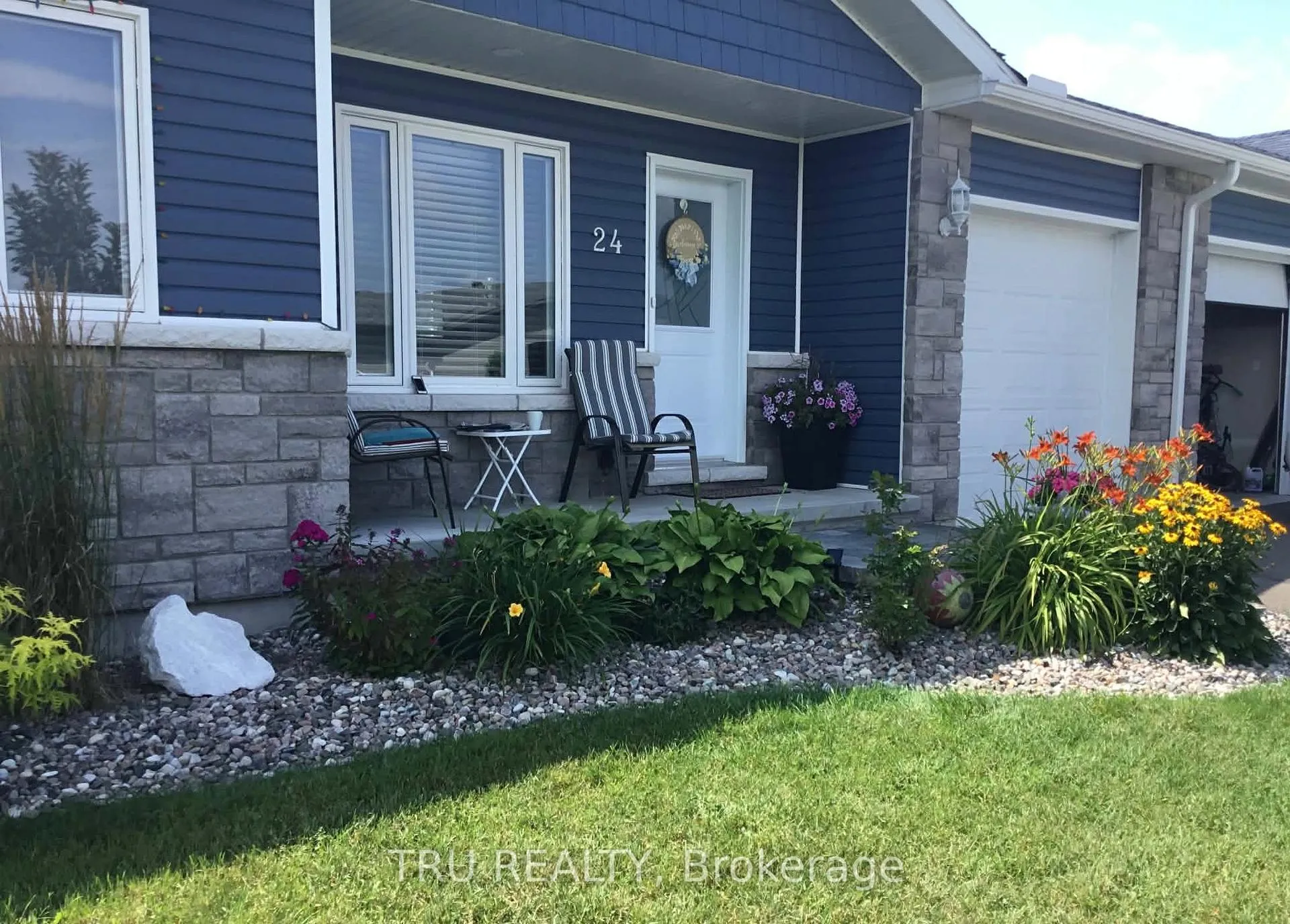 Photo 30 of 24 Otteridge Avenue, Renfrew — HOMEH