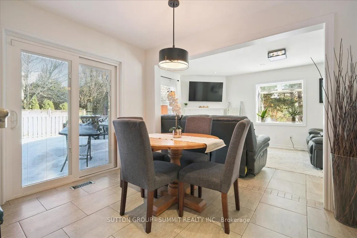 Photo 12 of 95 Ryans Way, Hamilton, Waterdown — HOMEH