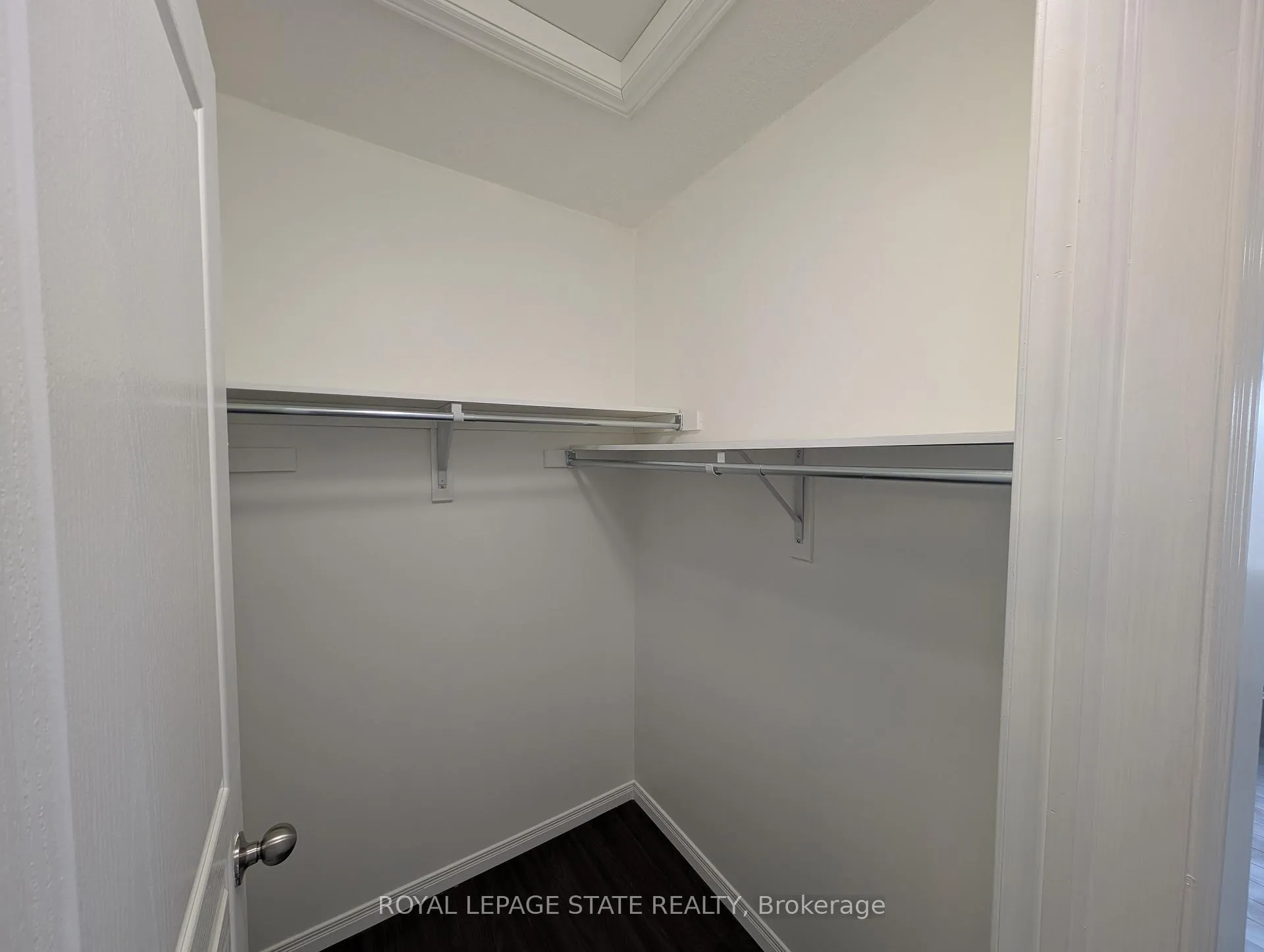 Photo 13 of 175 Penny Lane, Hamilton, Stoney Creek Mountain — HOMEH
