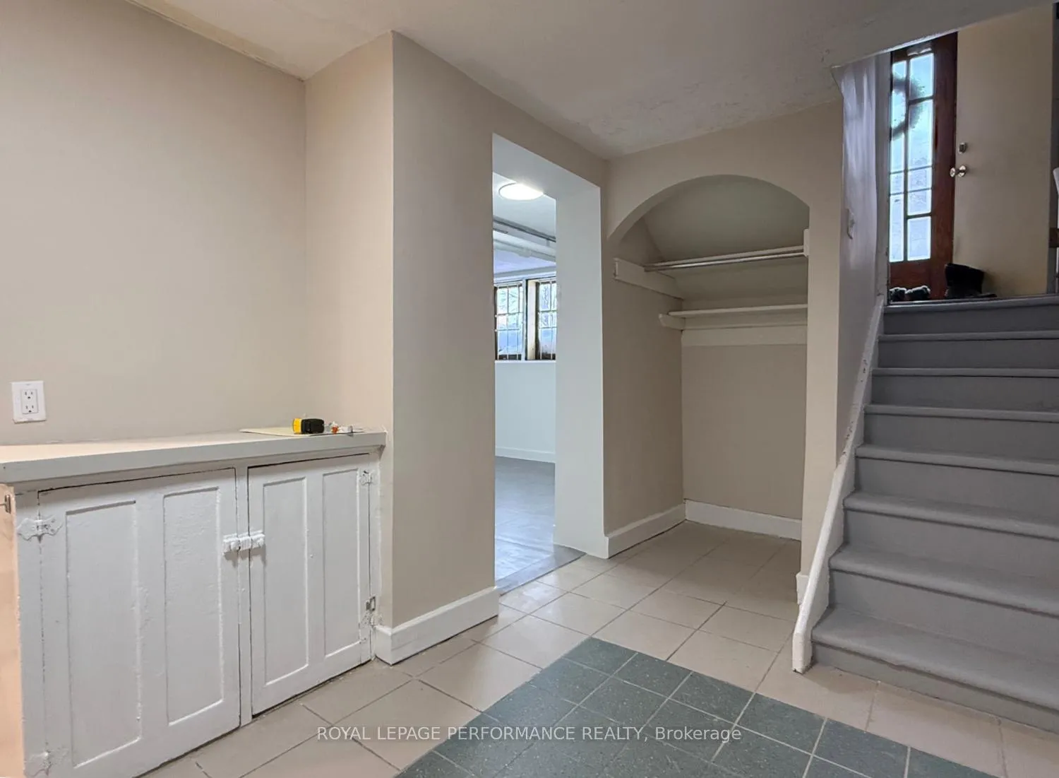 Photo 2 of Unit 1, 143 Echo Drive, Ottawa, Ottawa East — HOMEH