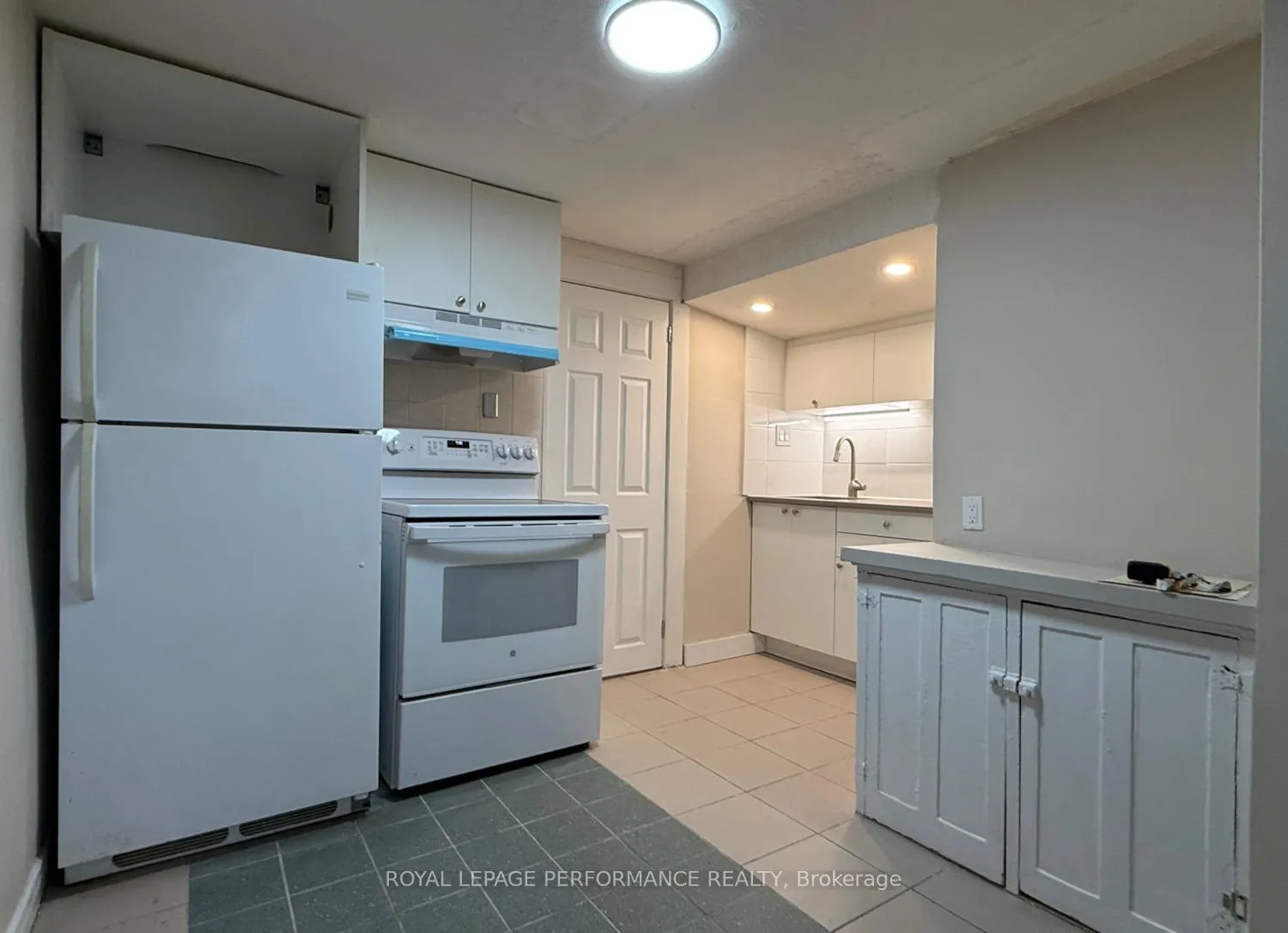 Photo 3 of Unit 1, 143 Echo Drive, Ottawa, Ottawa East — HOMEH