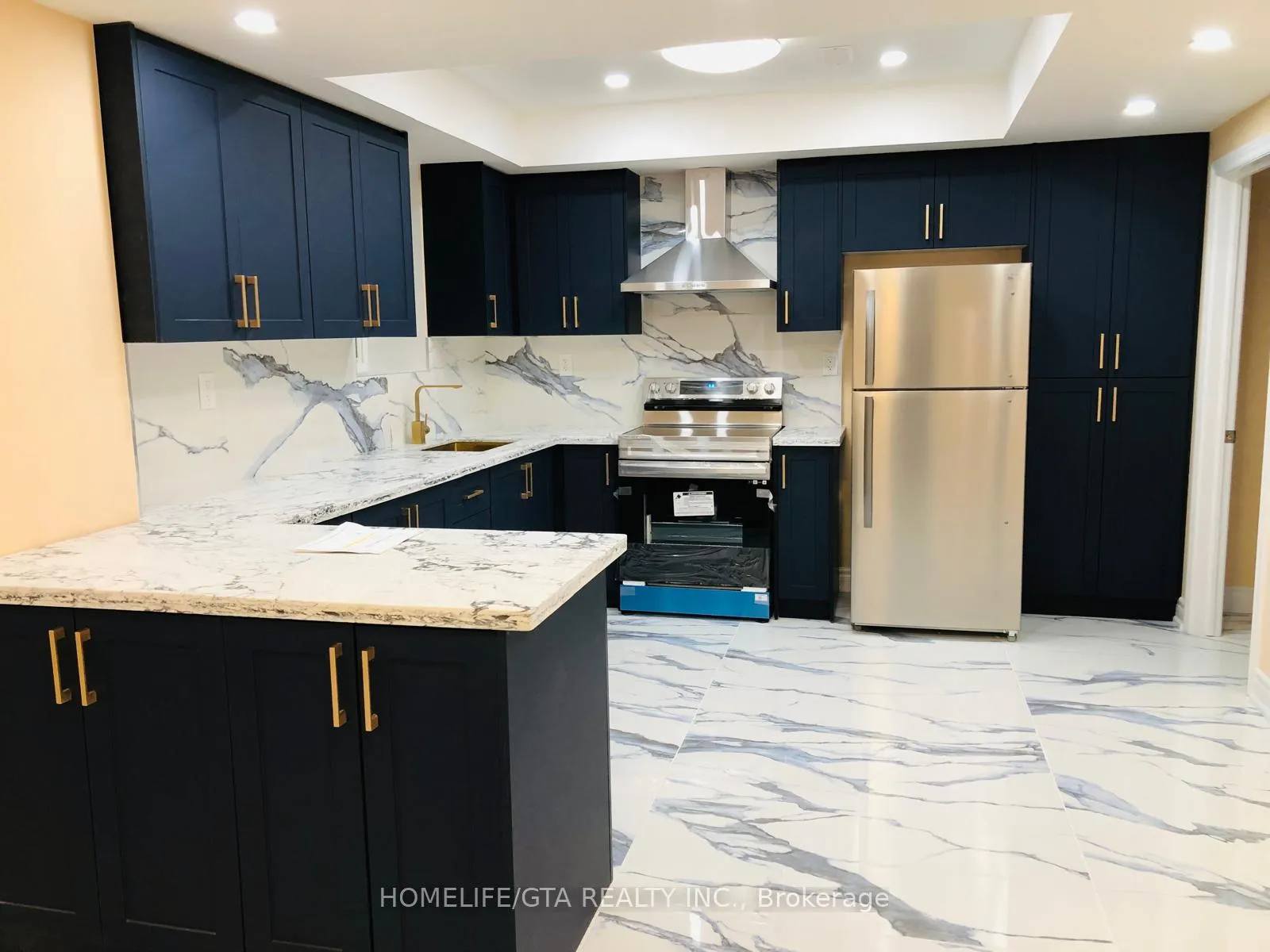 Photo 4 of Unit Basement, 90 Mountainside Crescent, Whitby, Rolling Acres — HOMEH