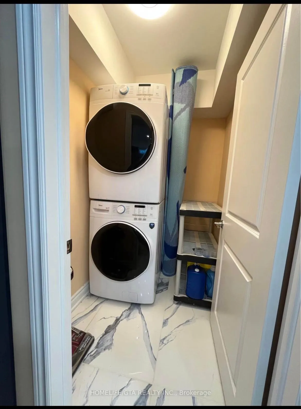 Photo 16 of Unit Basement, 90 Mountainside Crescent, Whitby, Rolling Acres — HOMEH