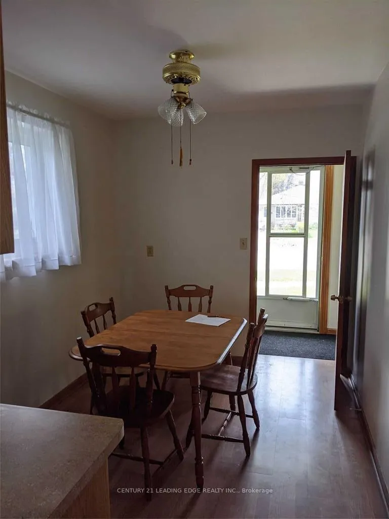 Photo 4 of Unit Upper, 147 Pandora Circle, Scarborough, Woburn — HOMEH