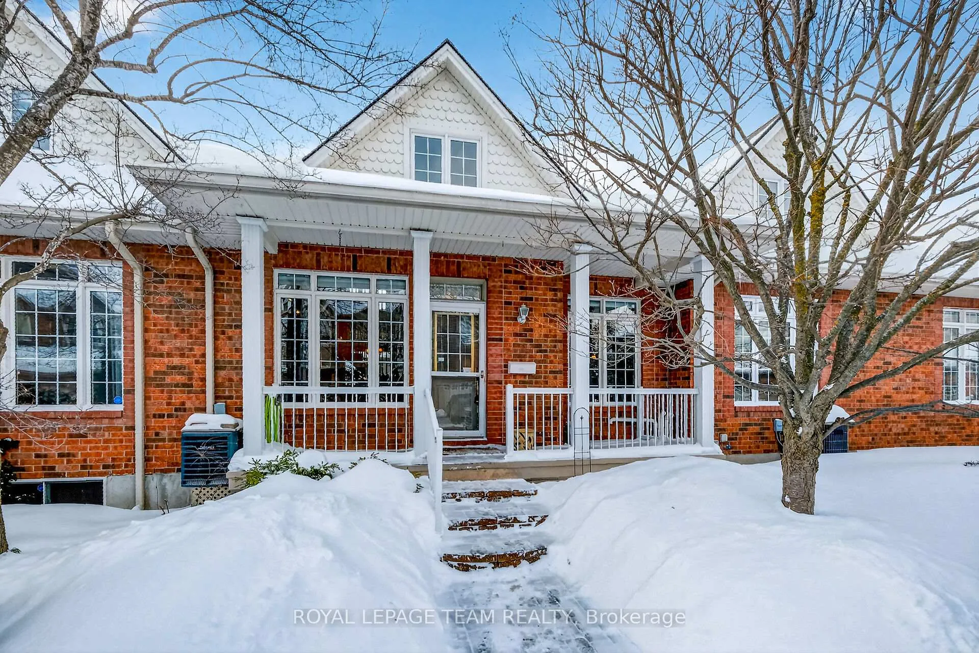 Photo 1 of 52 Great Oak Private, Ottawa, Riverview Park — HOMEH