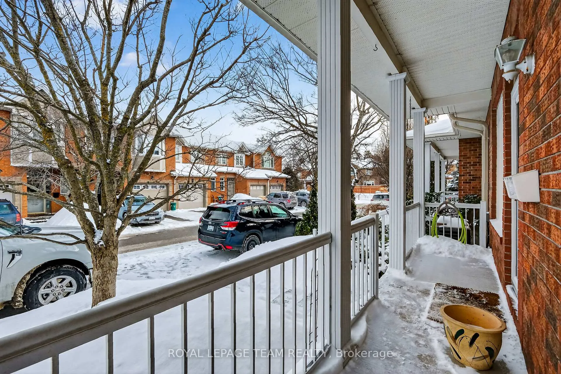 Photo 6 of 52 Great Oak Private, Ottawa, Riverview Park — HOMEH