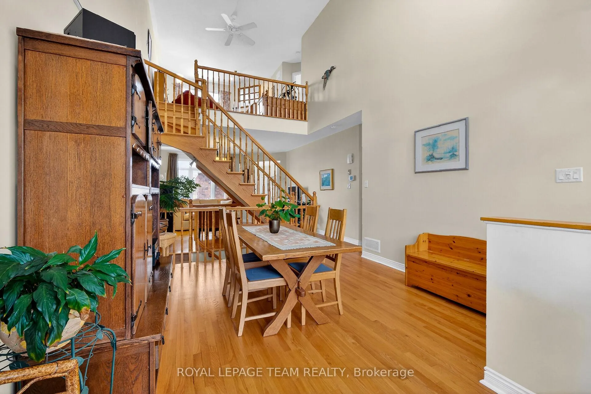 Photo 10 of 52 Great Oak Private, Ottawa, Riverview Park — HOMEH