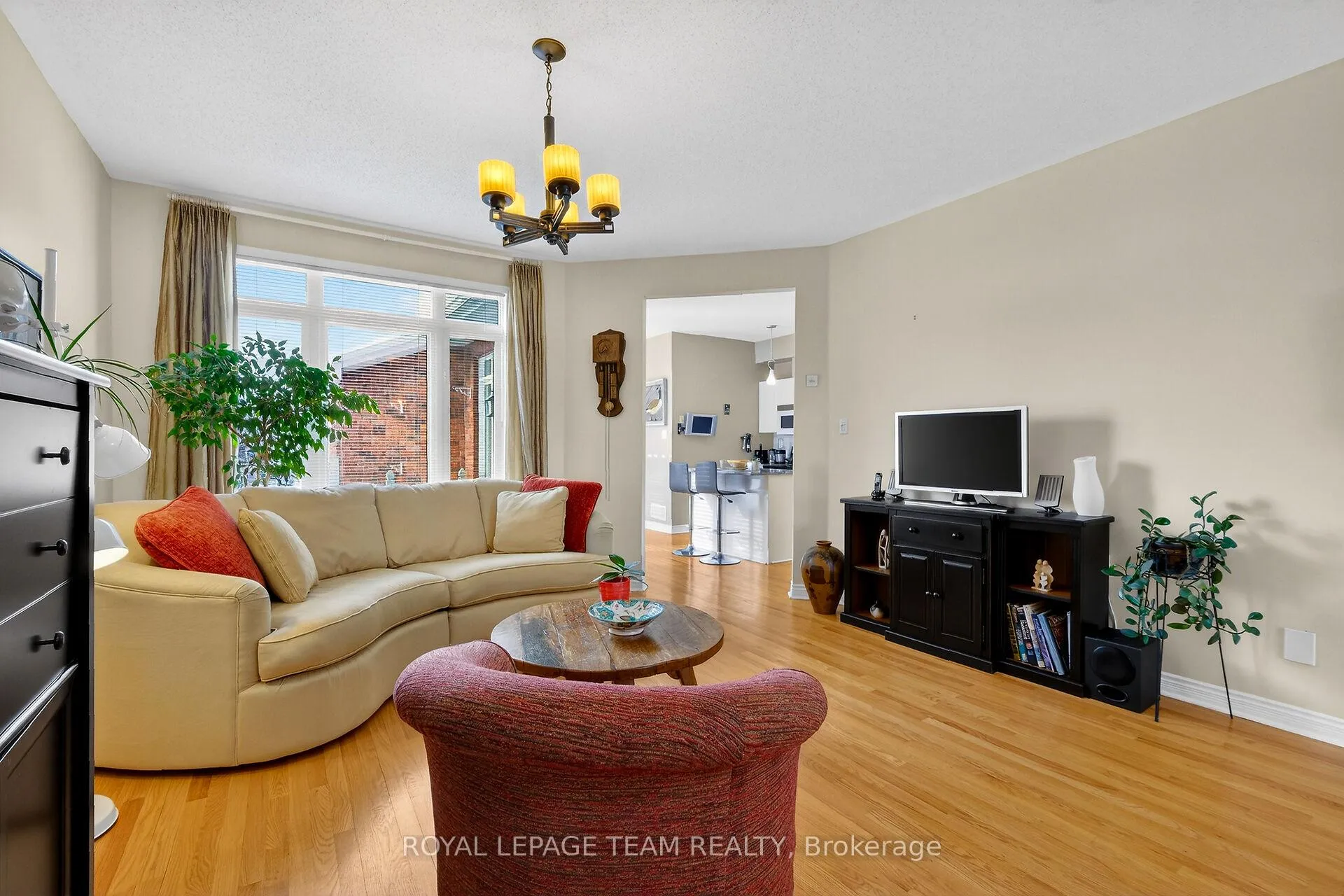 Photo 11 of 52 Great Oak Private, Ottawa, Riverview Park — HOMEH