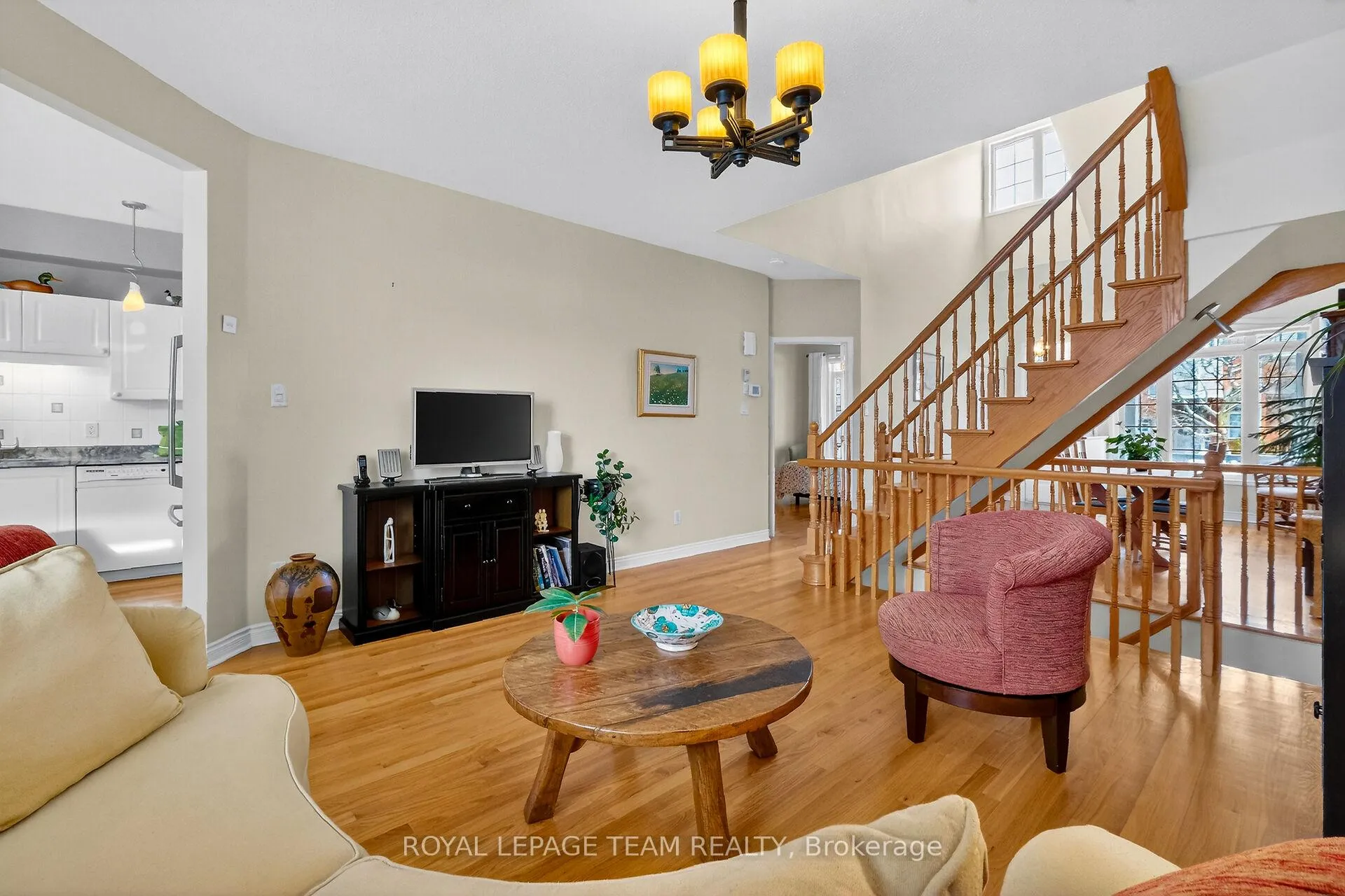 Photo 12 of 52 Great Oak Private, Ottawa, Riverview Park — HOMEH