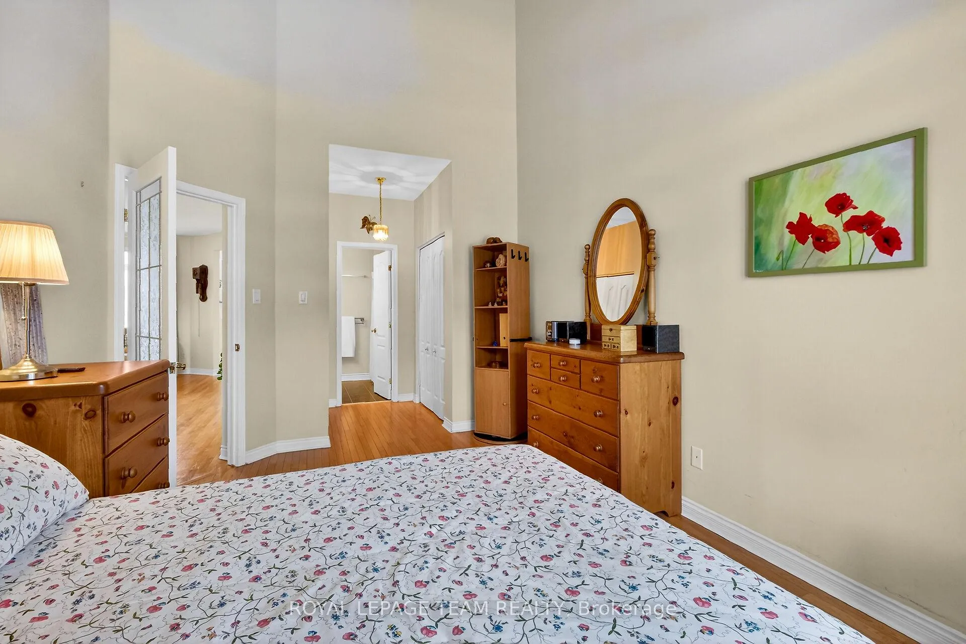 Photo 24 of 52 Great Oak Private, Ottawa, Riverview Park — HOMEH