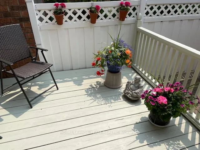 Photo 46 of 52 Great Oak Private, Ottawa, Riverview Park — HOMEH