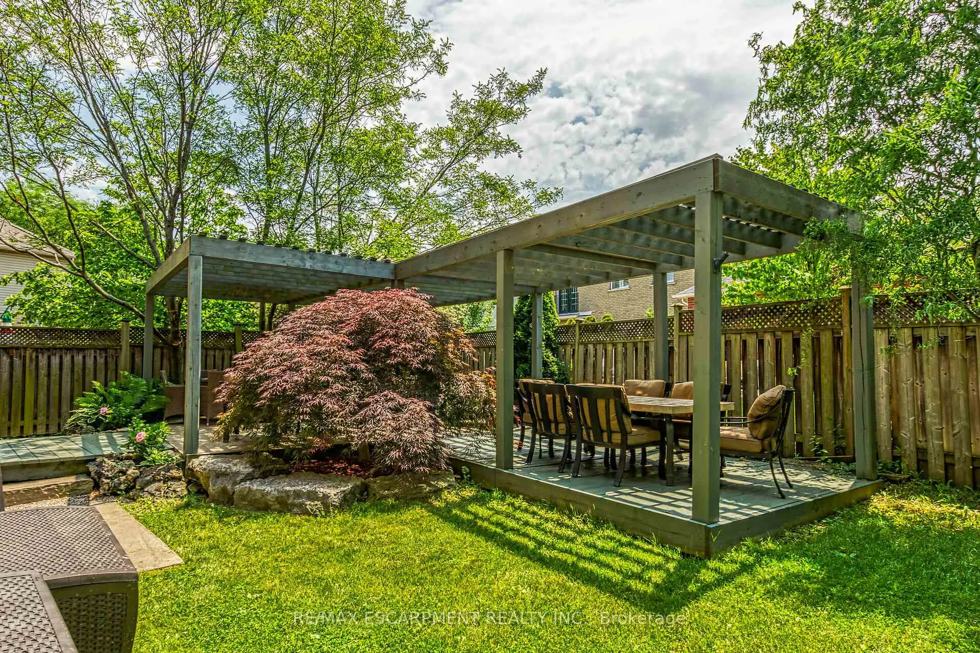 Photo 43 of 4 Moonstone Court, Hamilton, Gurnett — HOMEH