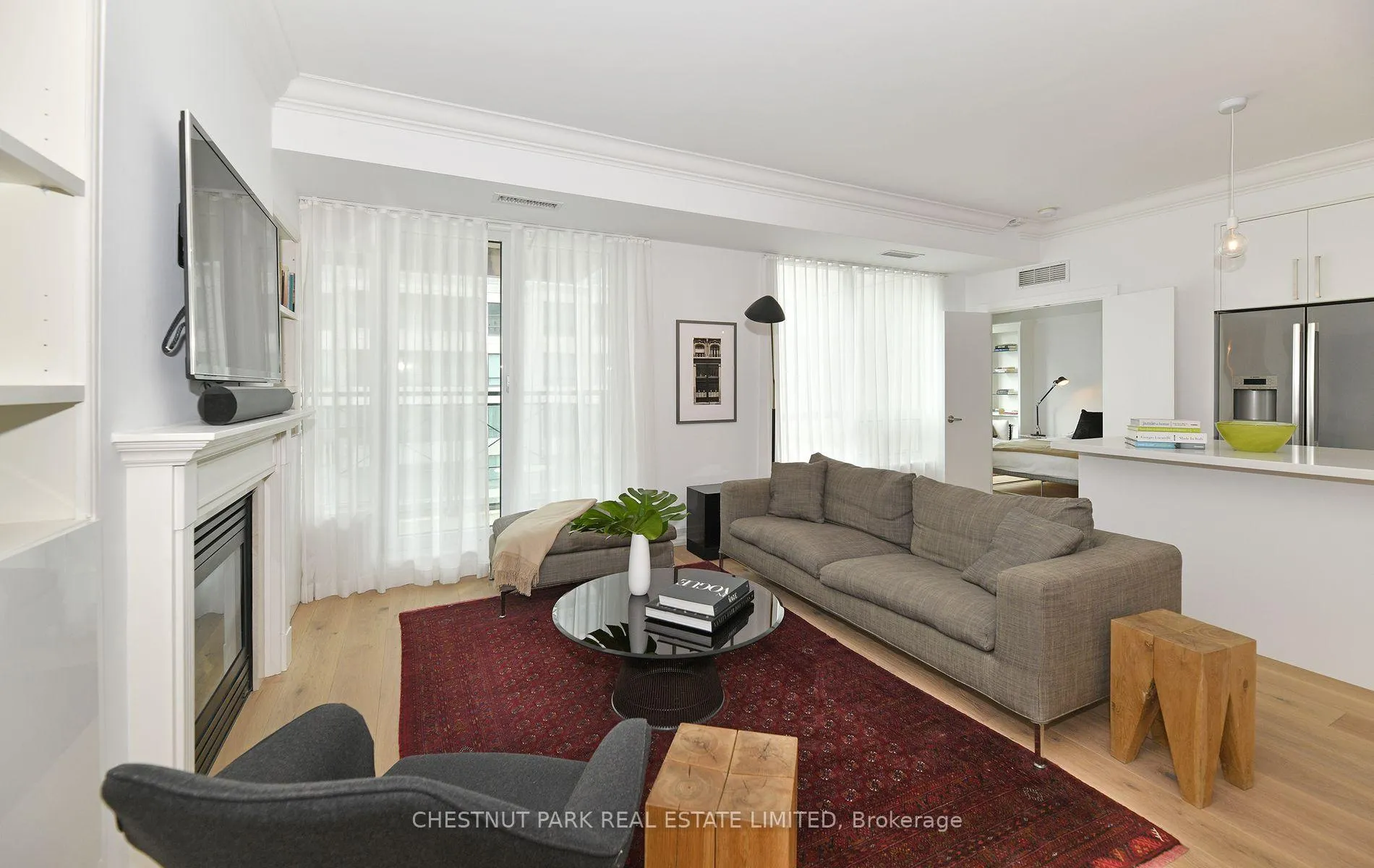 Photo 4 of Unit 801, 20 Scrivener Square, Toronto, Rosedale-Moore Park — HOMEH