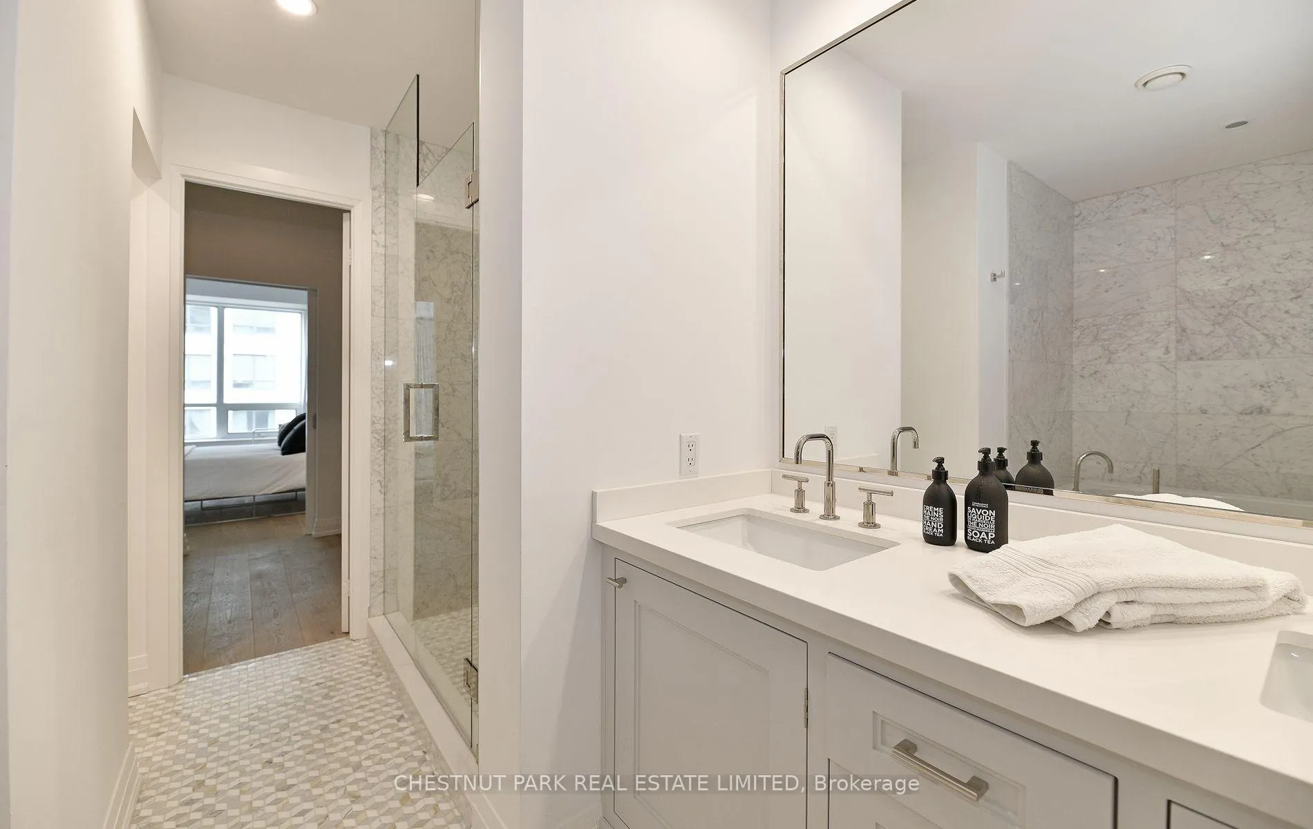 Photo 18 of Unit 801, 20 Scrivener Square, Toronto, Rosedale-Moore Park — HOMEH